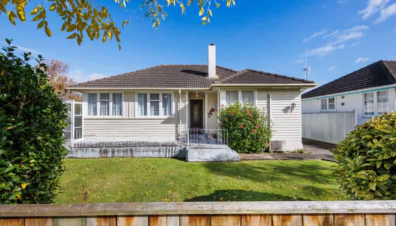 18 Cardiff Street, Awapuni