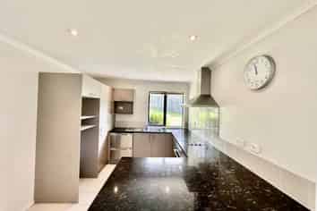 59 Fairview Avenue, Fairview Heights