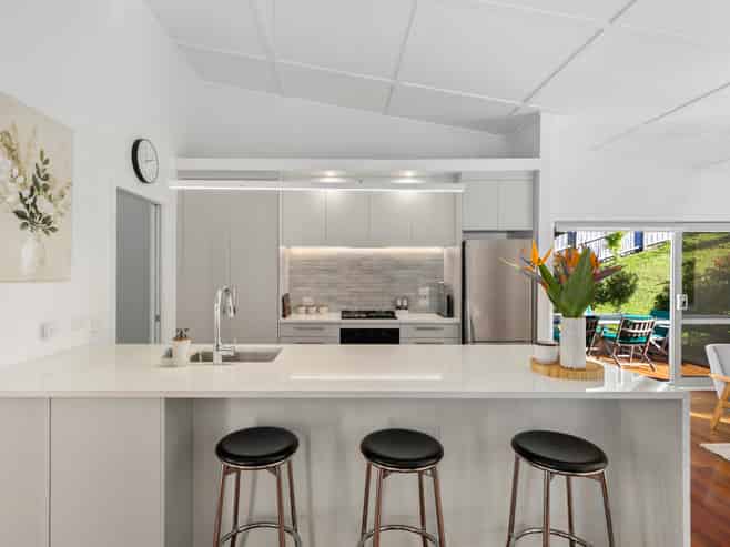 9 Kensington Terrace, Gulf Harbour