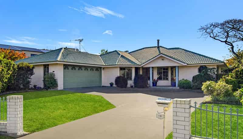 14 Holdsworth Drive, Otamatea