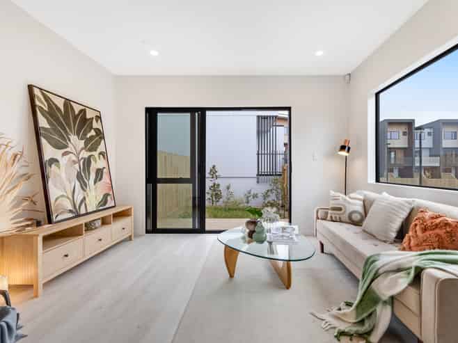 Auckland - Address withheld