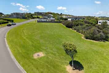 24 Sovereign Street, Flat Bush