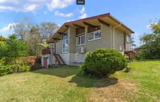 5 Joanna Place, Deanwell