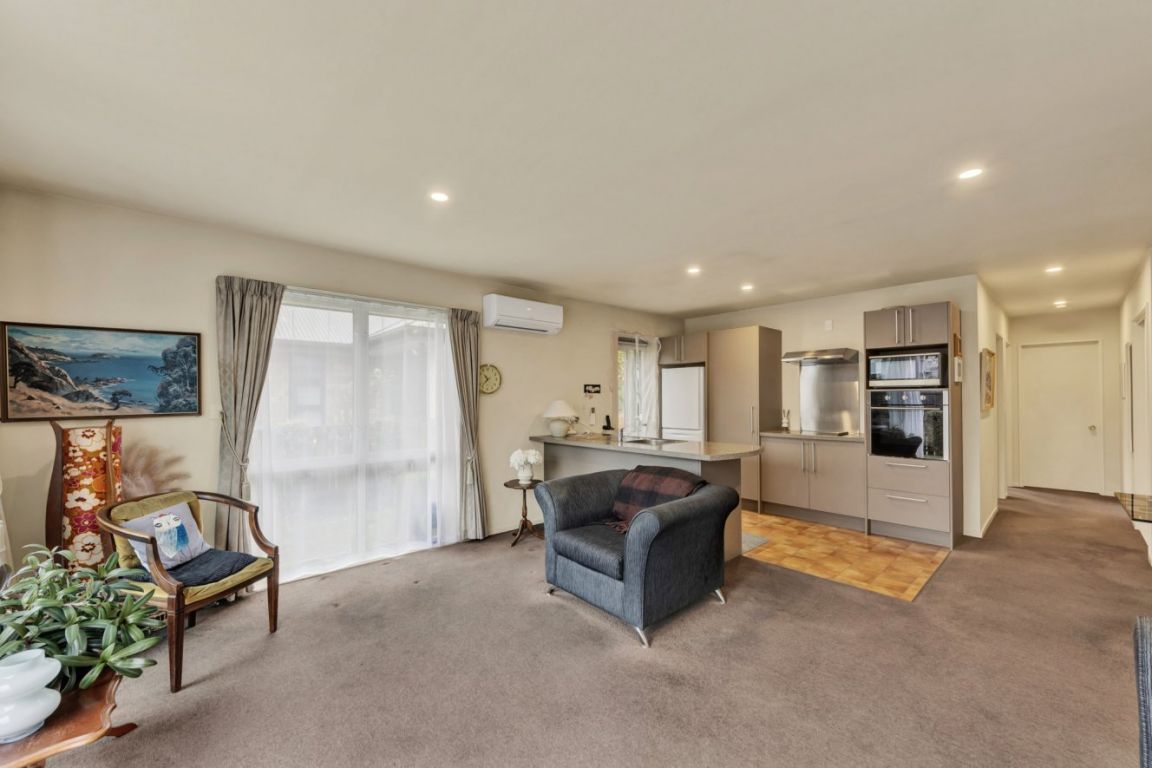 Sunny Standalone Over 60's Unit – pohled 3