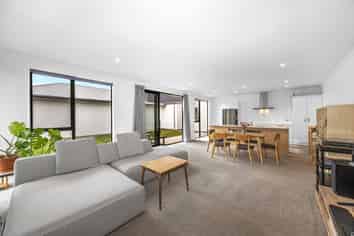 9 George West Square, Wigram