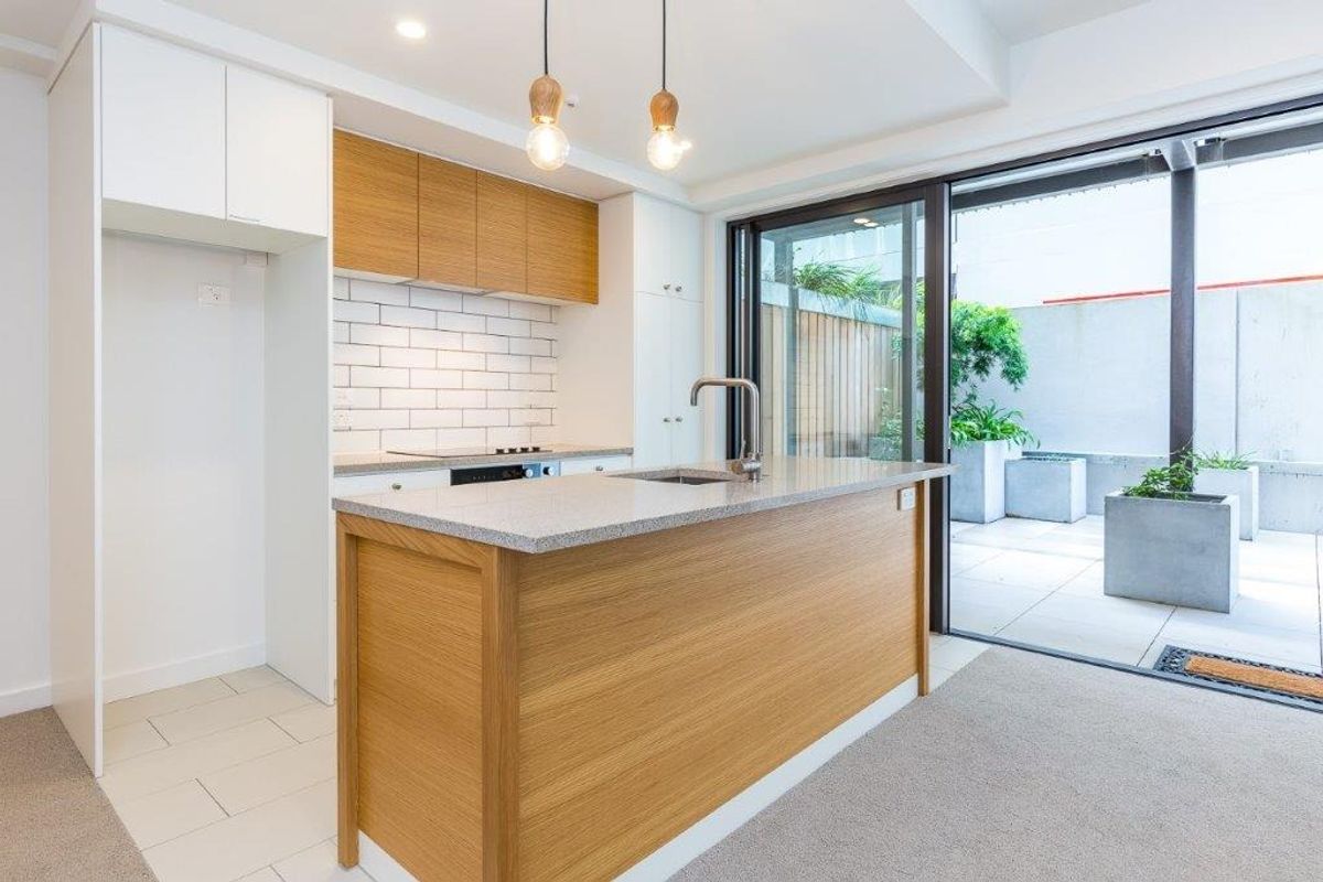 Luxurious Garden Apartment - Widok 6