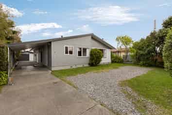 47 Wycliffe Street, Onekawa