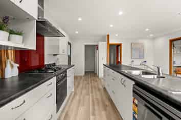47 Wycliffe Street, Onekawa