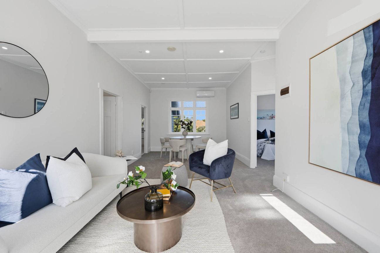33 Princes Ave - Now Priced $1,295,000 - Vista 4