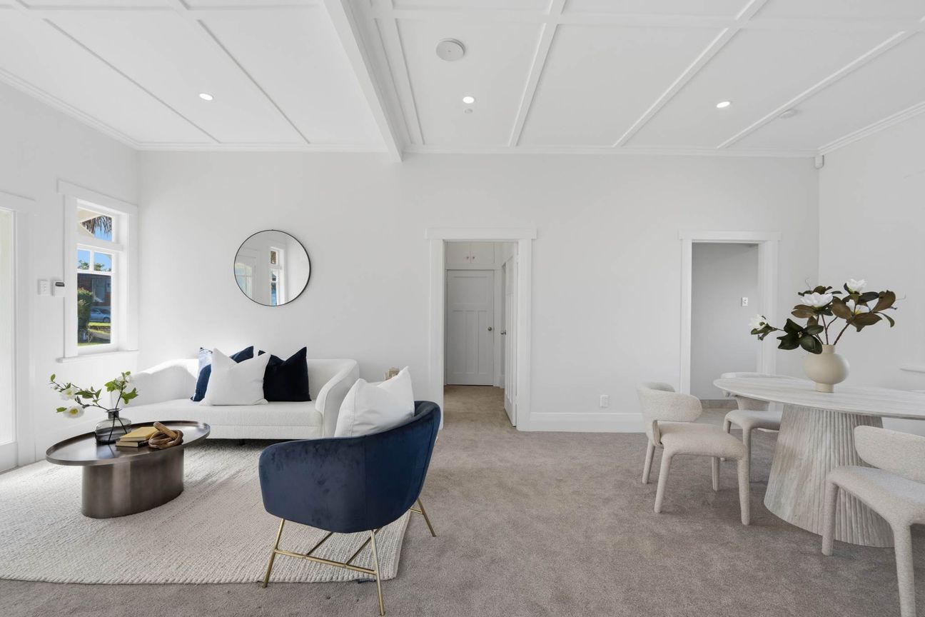 33 Princes Ave - Now Priced $1,295,000 - Vista 5