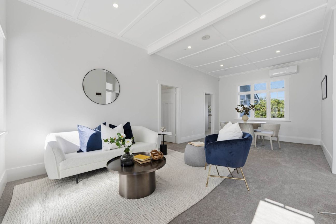 33 Princes Ave - Now Priced $1,295,000 - Vista 3