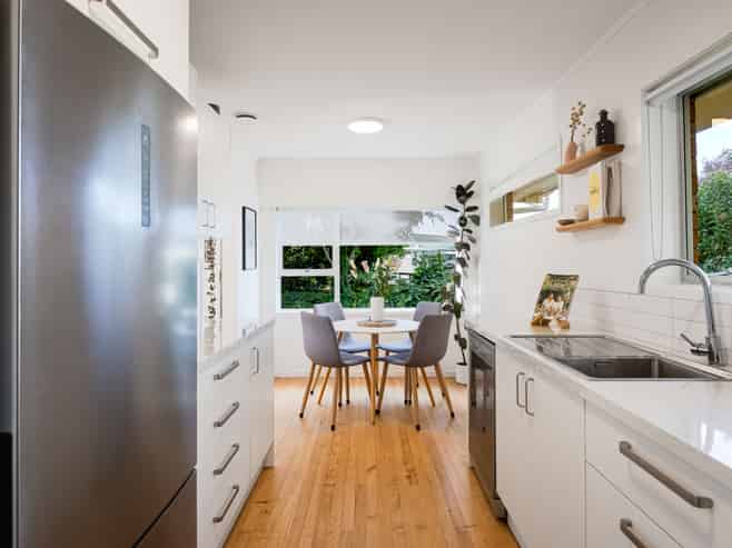 2/14 Rowan Terrace, Te Atatu South