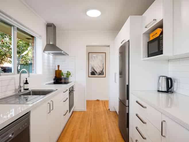 2/14 Rowan Terrace, Te Atatu South
