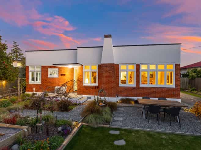 11 Dillon Street, Blenheim