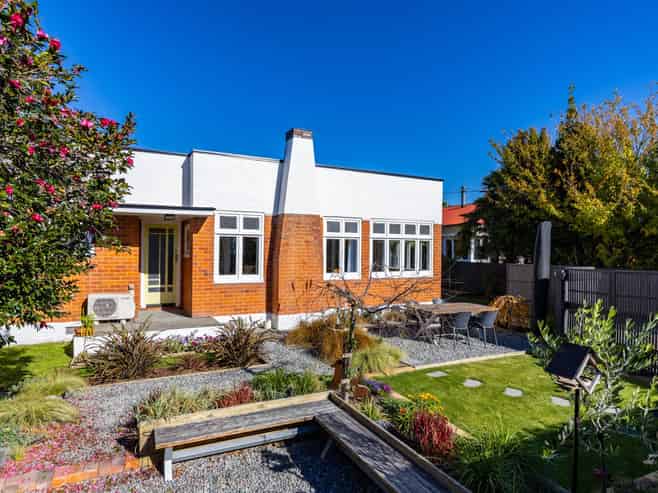 11 Dillon Street, Blenheim