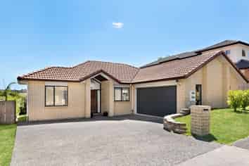 18 Savina Court, Flat Bush