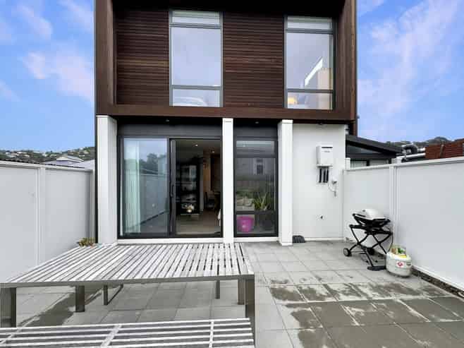 5/149 Onepu Road, Lyall Bay