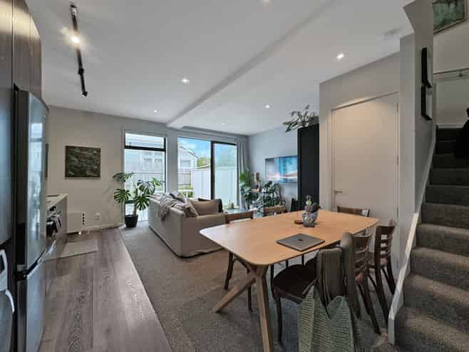 5/149 Onepu Road, Lyall Bay