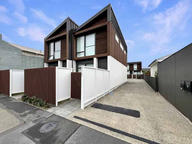 5/149 Onepu Road, Lyall Bay