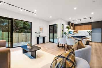 2A Breeze Lane, Silverdale