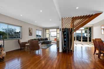 22 Downe Street, New Plymouth