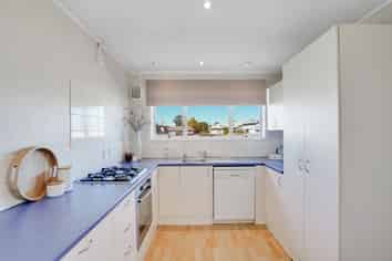 18 Snell Drive, Enderley
