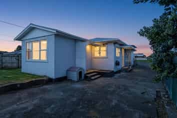 63 Bamber Street, Castlecliff