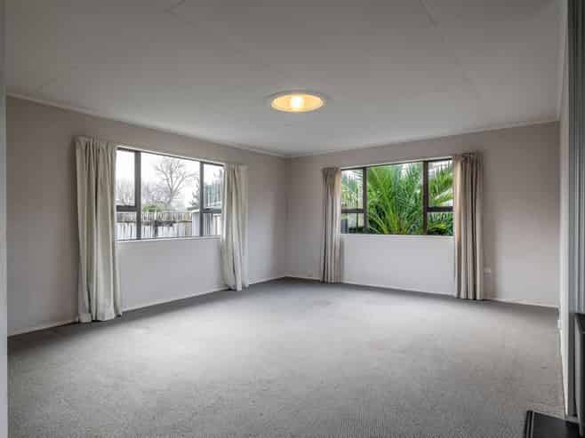 38 Tararua Street, Pahiatua