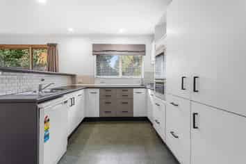 2/30 Naseby Street, Merivale