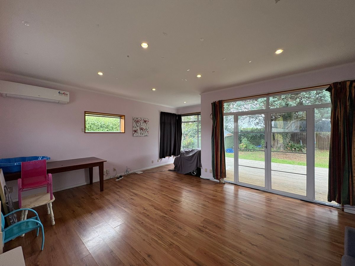 9 Gibson Drive - Mehr