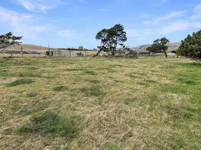 4058 Becks-Lauder Road, Becks