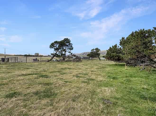 4058 Becks-Lauder Road, Becks