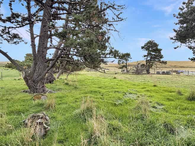 4058 Becks-Lauder Road, Becks