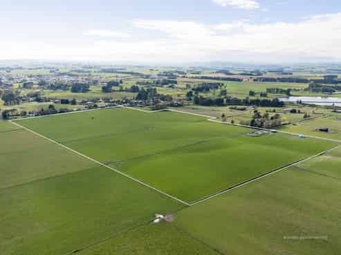 1412D Wellington Road, Marton