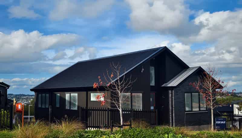 39 Kikorangi Drive, Orewa