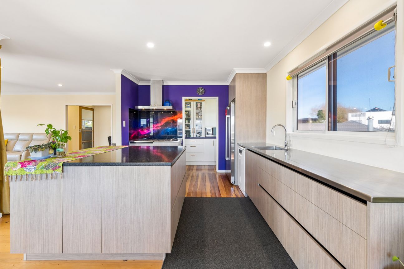 Space Amplified with Home & Income – pohled 4