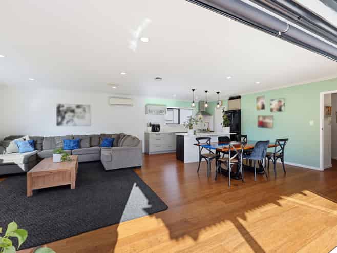 64 Robbies Road, Shelly Park