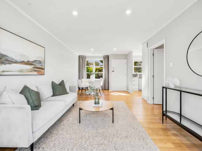 4/9 Wright Road, Point Chevalier