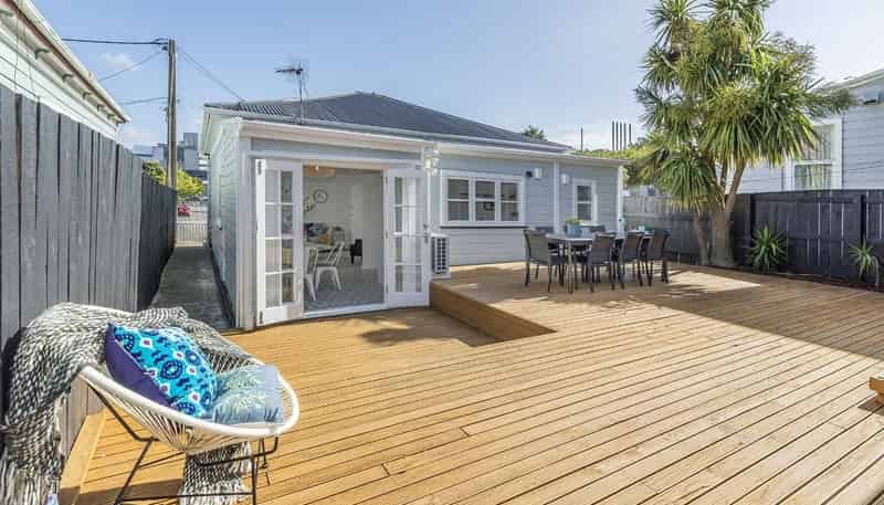 20 Emmett Street, Newtown