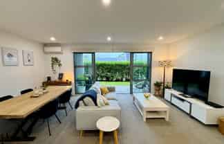 2/27 Dida Park Drive, Kumeu