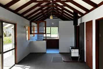 347 Lake Road South, Leeston