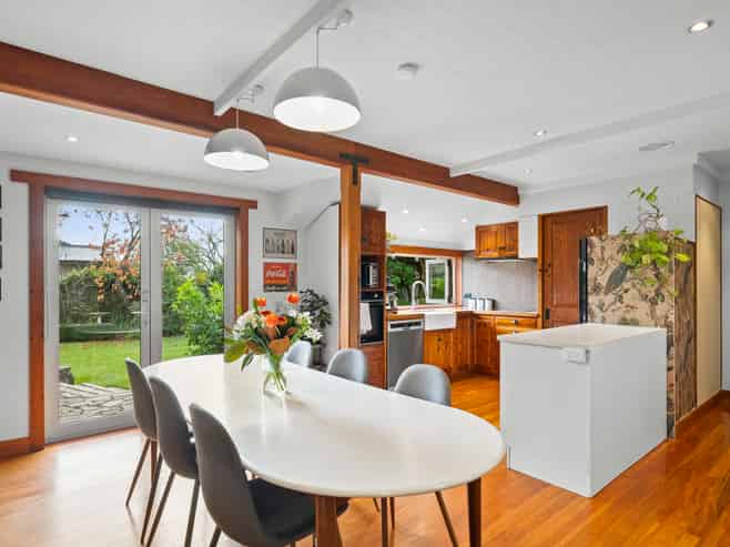 8 Croziers Road, Saint Albans