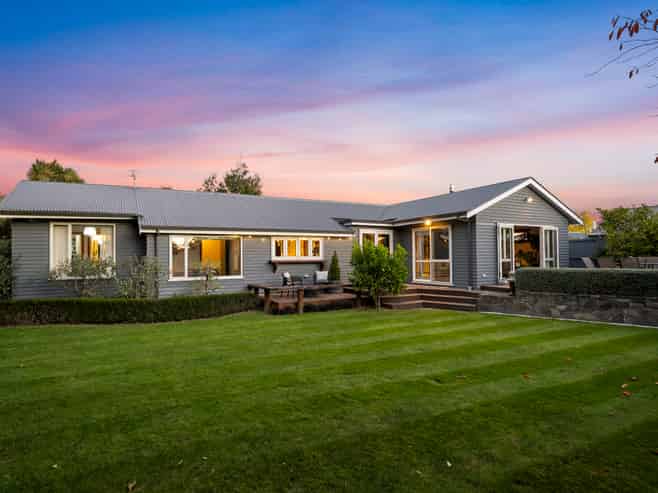 8 Croziers Road, Saint Albans
