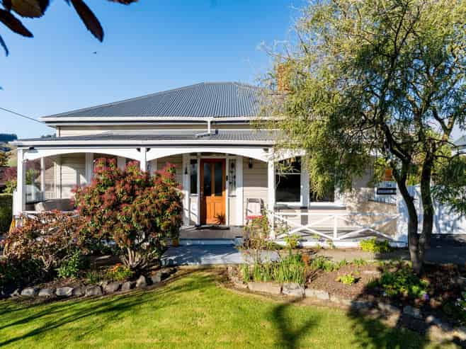 56 Gladstone Road North, Mosgiel
