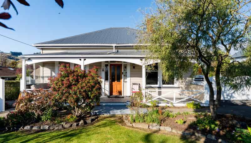 56 Gladstone Road North, Mosgiel