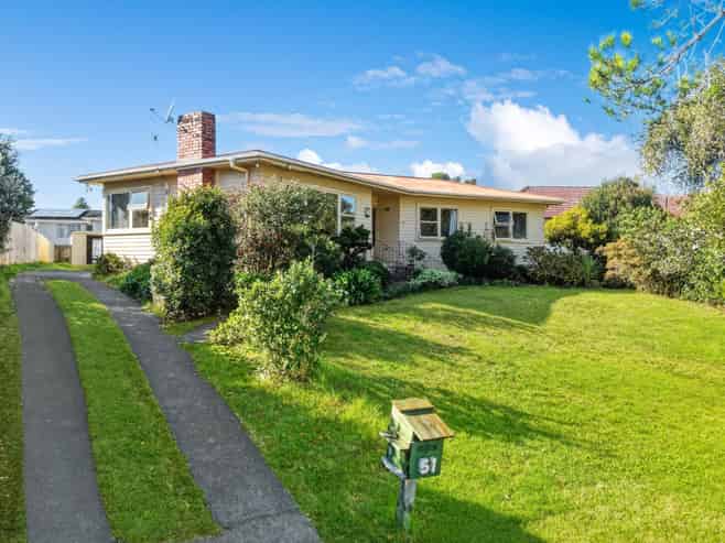 51 Becroft Drive, Forrest Hill