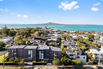 4B Rawhitiroa Road, Kohimarama