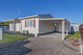 8A Nikau Street, Levin