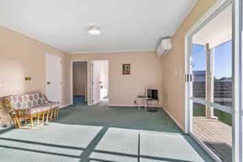 8A Nikau Street, Levin