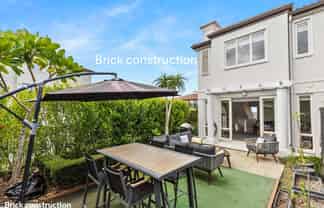 38 Genoa Way, Albany